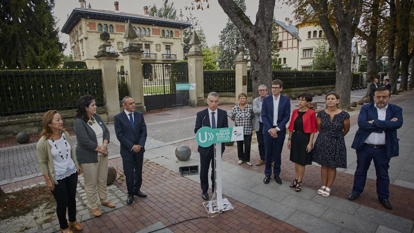 Urkulluk "ekintzen bidez" erakusten jarraituko du EAJ-PNVk Vitoria-Gasteiz  Euskadiko hiriburuarekin duen konpromisoa