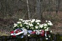 Erakundeek “Azazetako 16 erailak” omendu dituzte, krimen frankista haien 80. urteurrenean