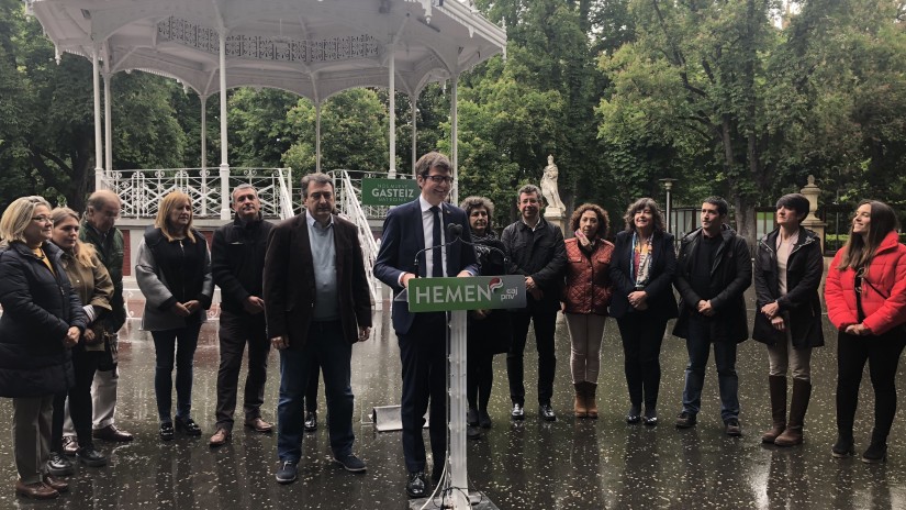 Gorka Urtaran, Vitoria-Gasteizen egonkortasun, akordio, kudeaketa zorrotz eta garapen ekonomikoaren aldeko berme gisa aurkezten da Gorka Urtaran, Vitoria-Gasteizen egonkortasun, akordio, kudeaketa zorrotz eta garapen ekonomikoaren aldeko berme gisa aurkezten da